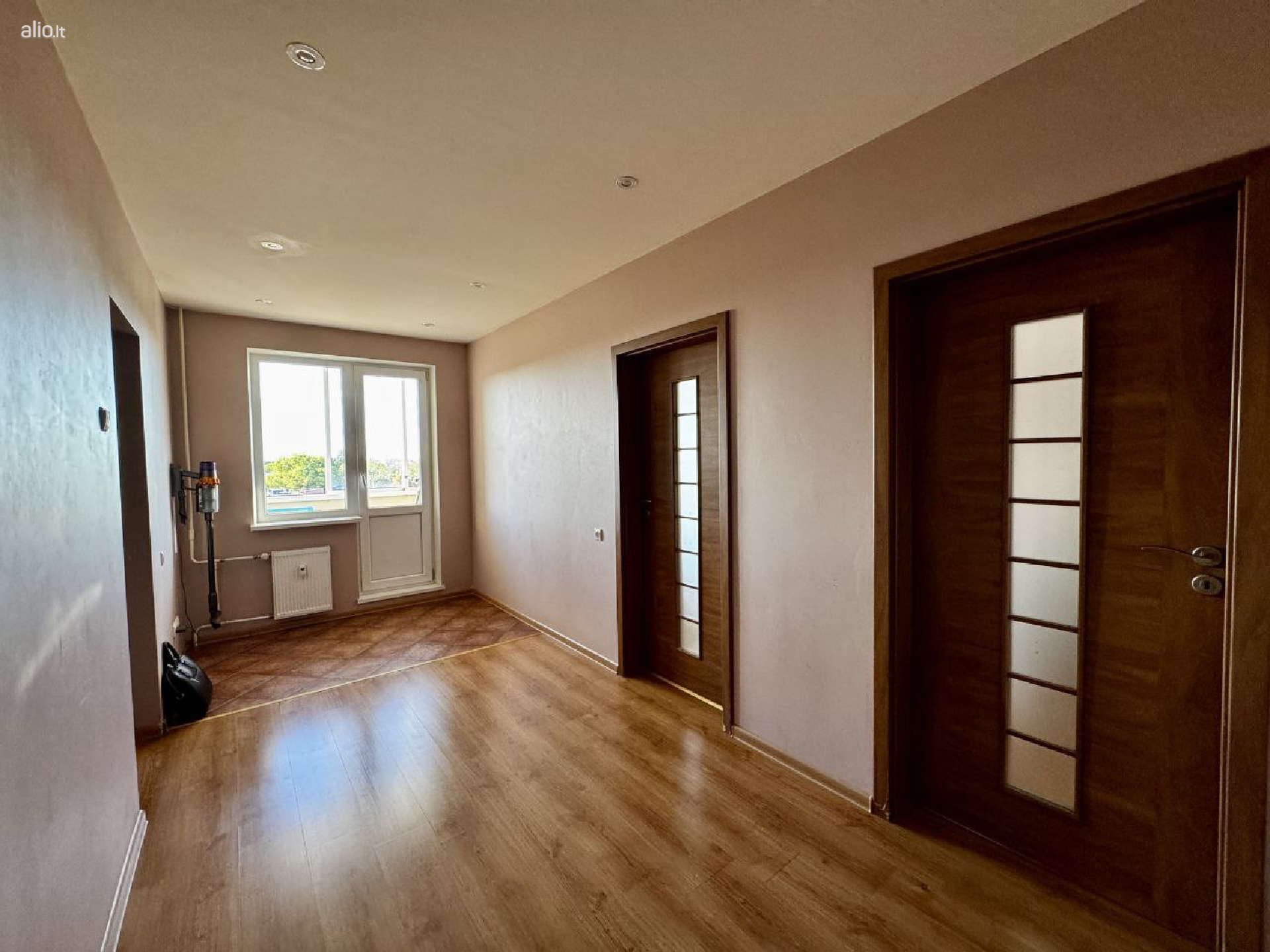 Parduodamas tvarkingas 3 kambarių butas Klaipėdoje Ryšininkų g.