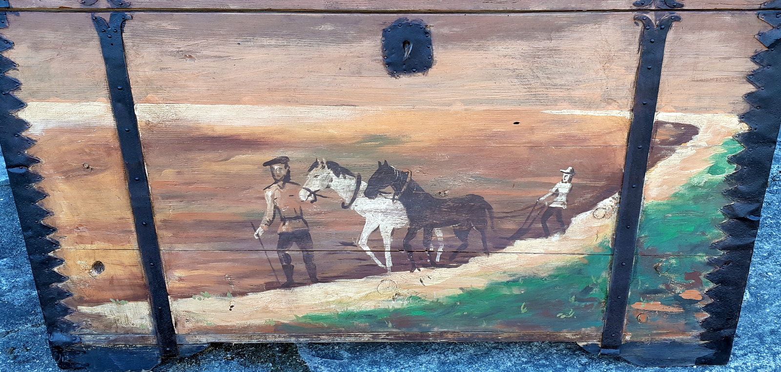 Senovinė meniška Kraičių Skrynia