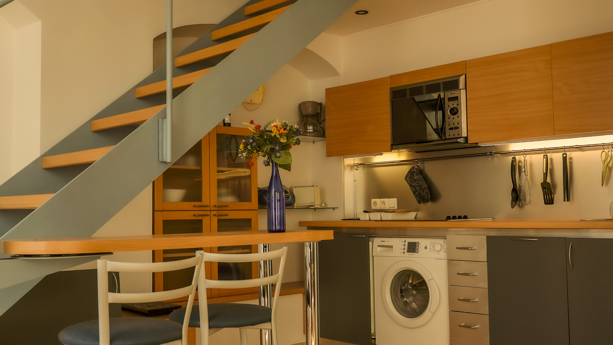 Išnuomojamas 2 kambarių butas Vilniuje, Senamiestyje, Aušros Vartų g.