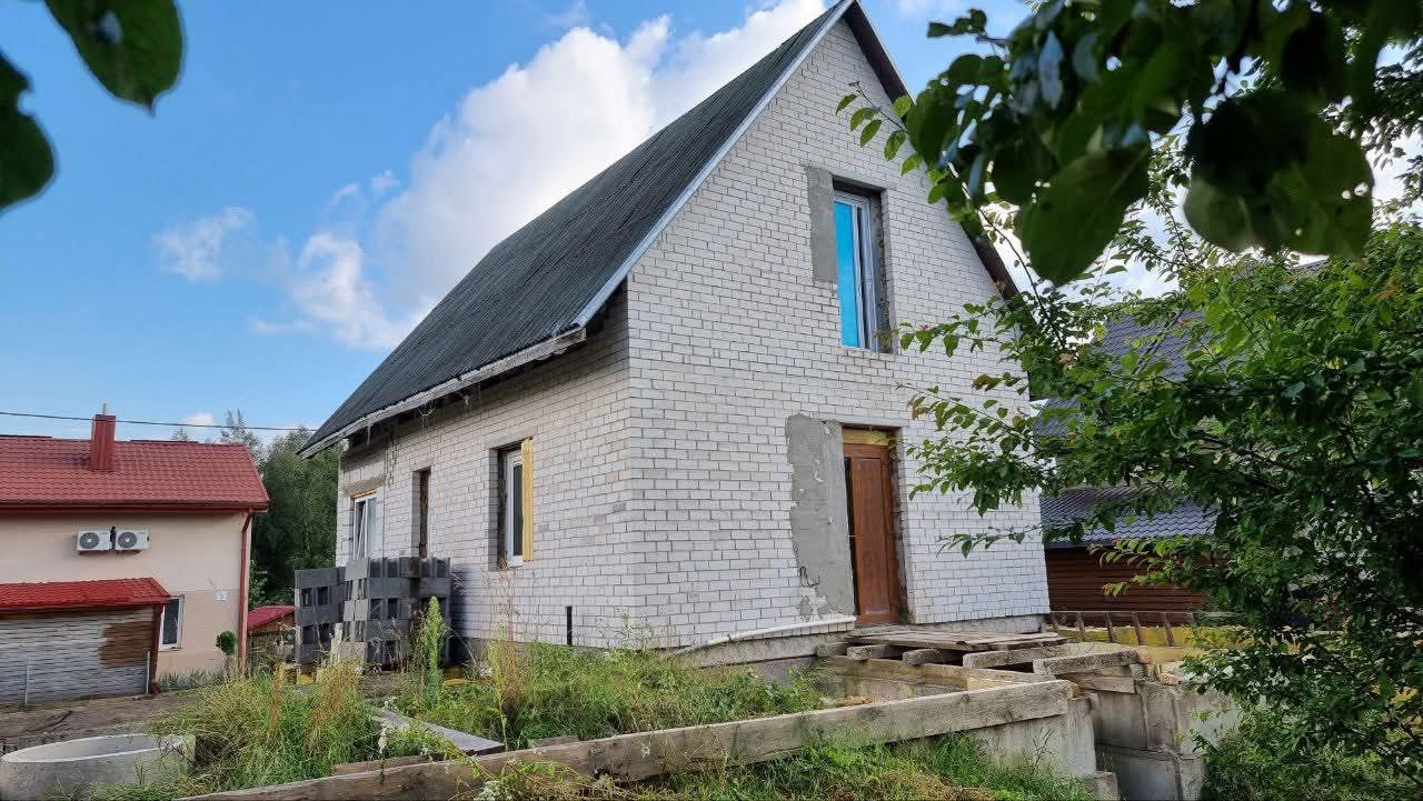 Parduodamas sodo namas Riešėje, pranciskoniu sen. Vilniaus raj. Galima išsimokėtinai.