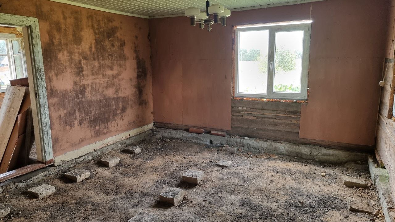 Parduodamas vienkiemis su erdviu sklypu