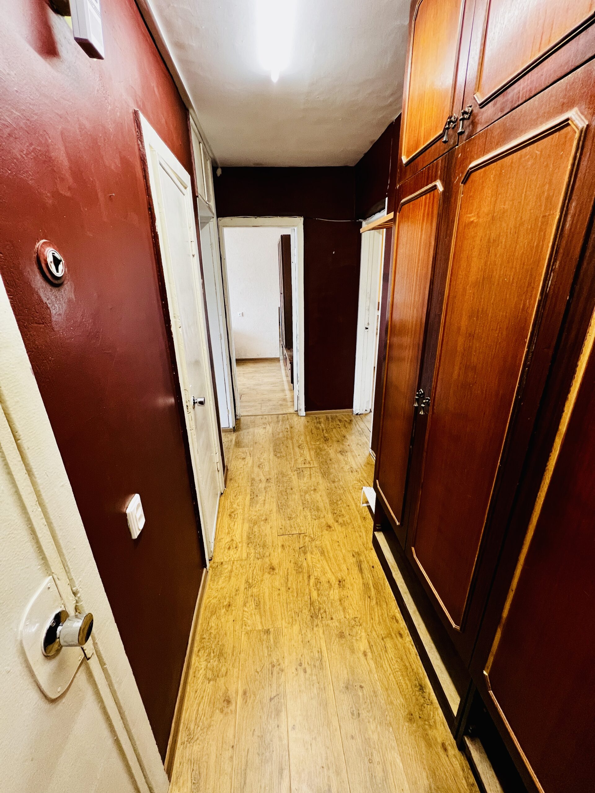 Parduodamas 2 kambarių butas Klaipėdos miesto centre