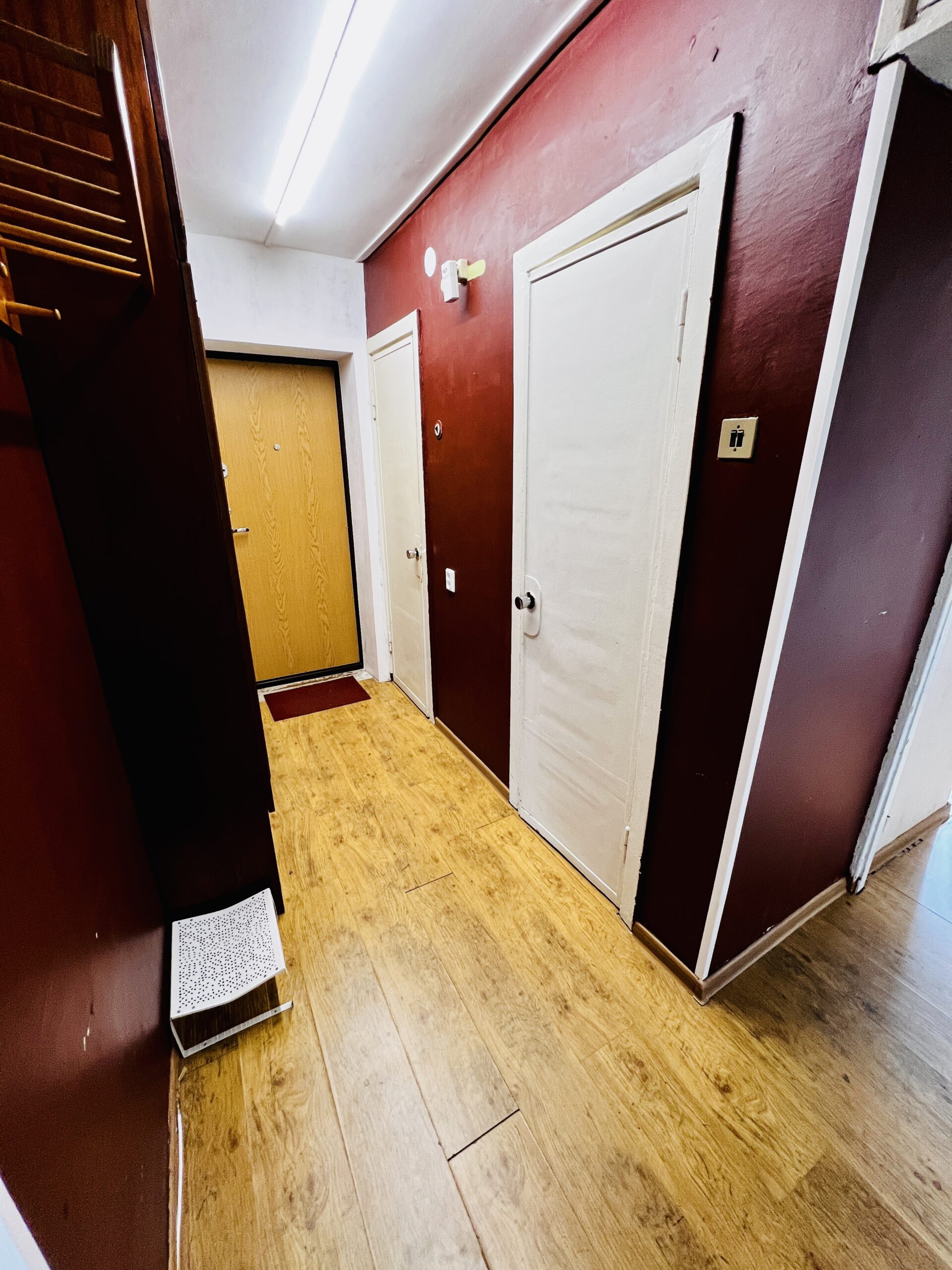 Parduodamas 2 kambarių butas Klaipėdos miesto centre