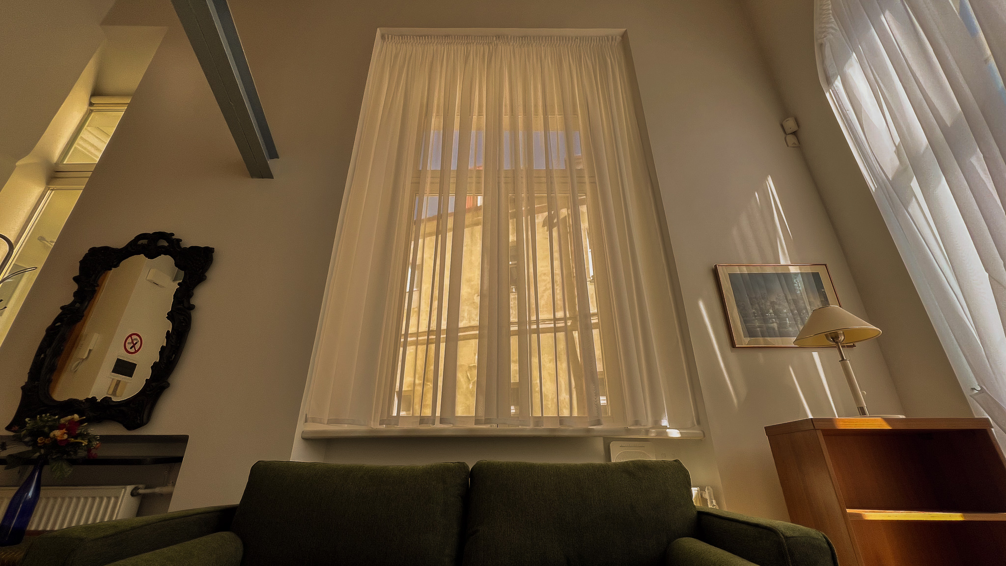 Išnuomojamas 2 kambarių butas Vilniuje, Senamiestyje, Aušros Vartų g.