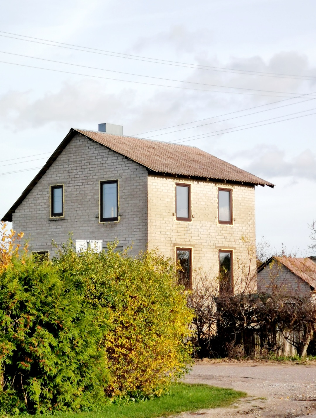 Parduodamas sodo namas