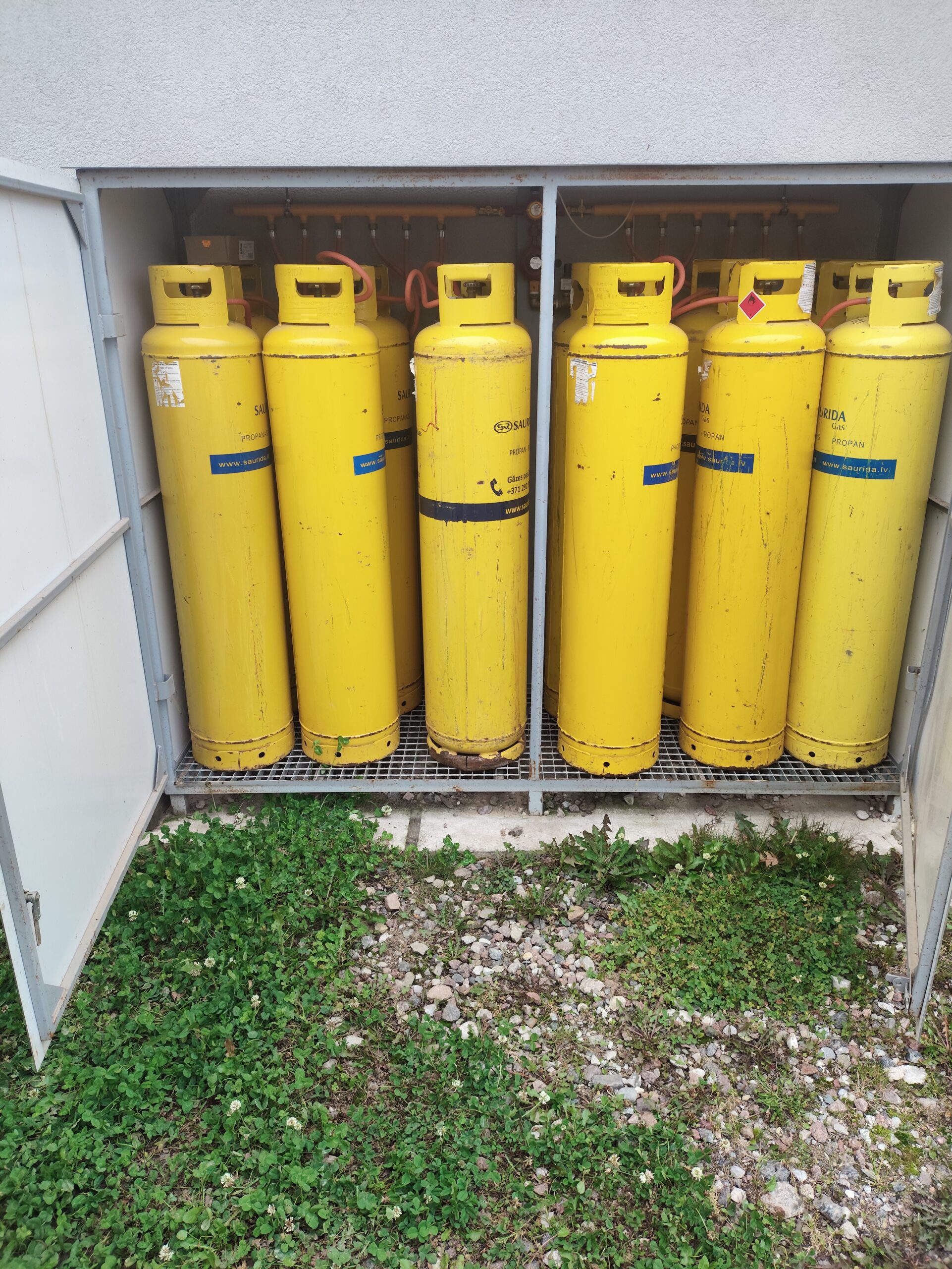 Parduodame dujas balionuose, pristatymas