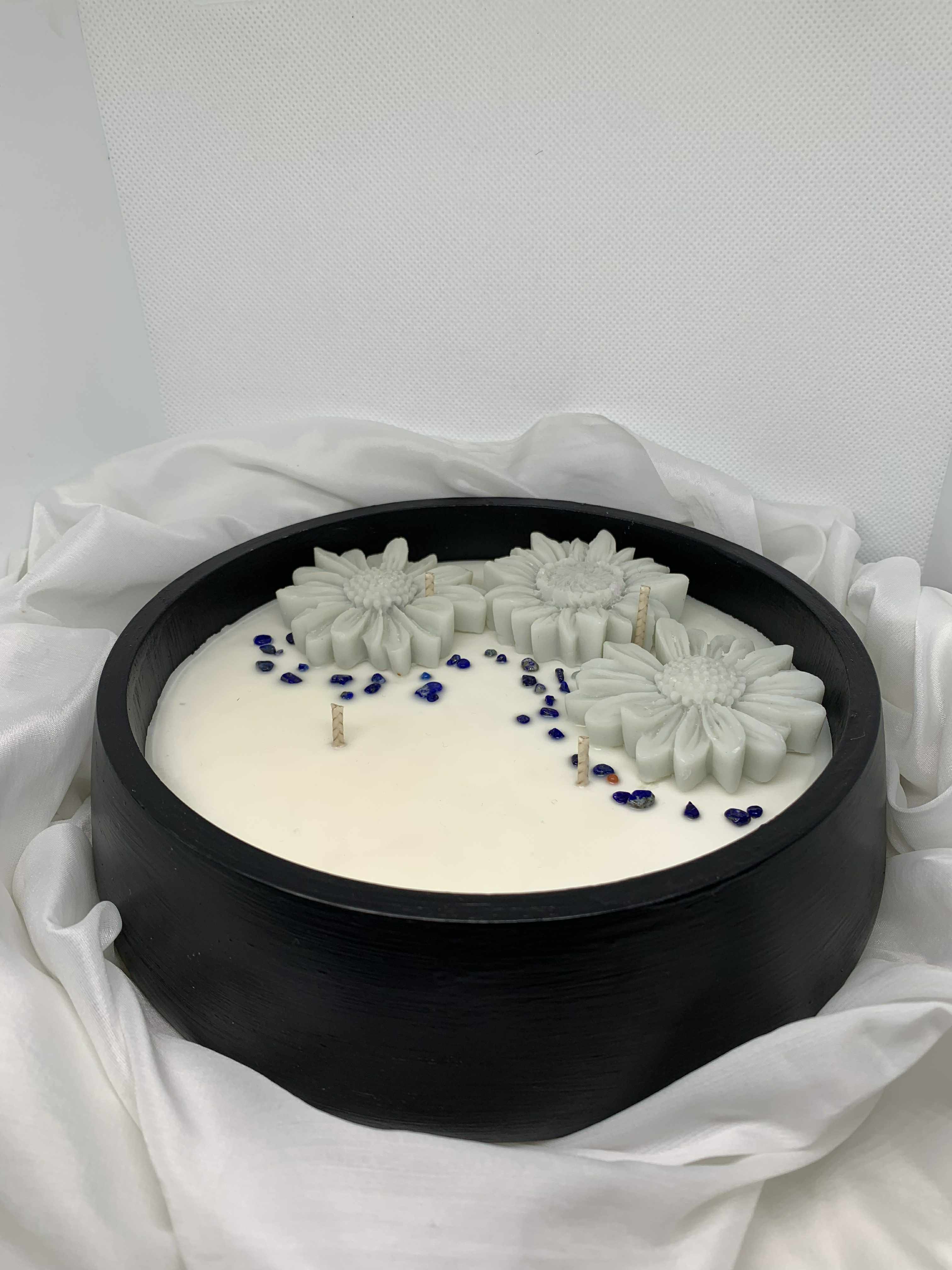 Rankų darbo žvakės