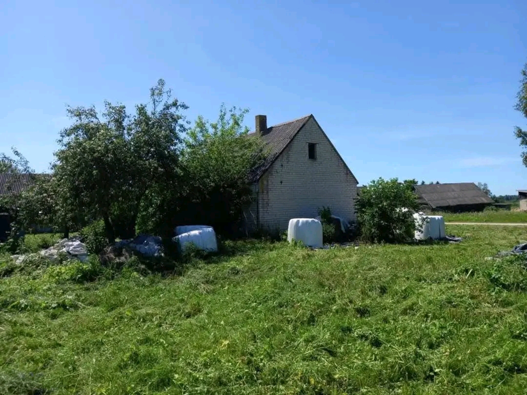 Parduodamas namas Kupiškio raj. Skapiškio sen. Kandrenu km. 6300eur. išsimokėtinai