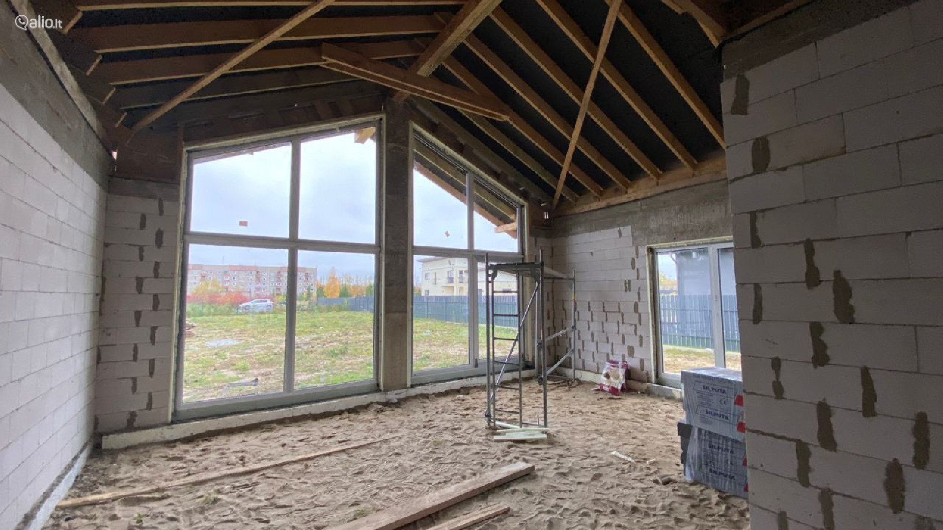 Parduodami 2 sublokuoti namai naujos statybos Kėdainiuose.