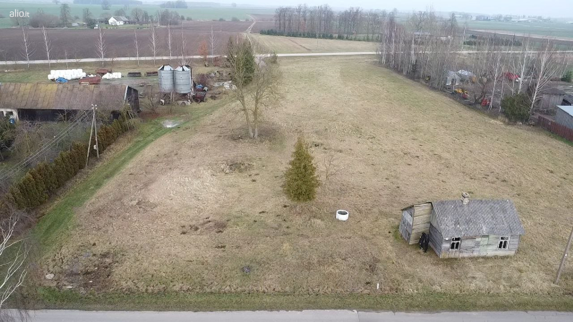 Parduodamas sklypas Šakių raj. Barzdu km.