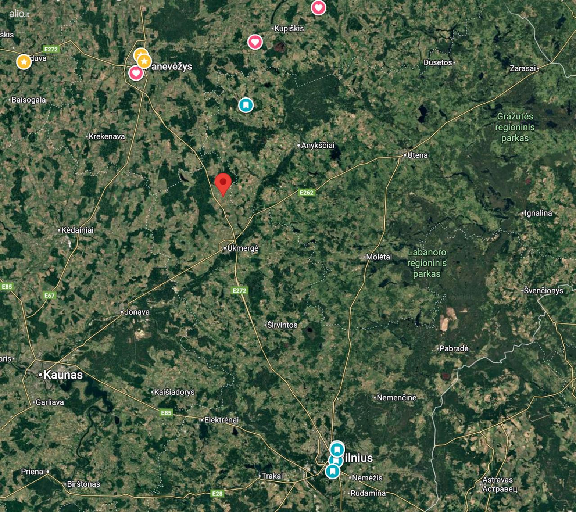 Parduodama namo dalis Ukmergės raj. Taujenai.