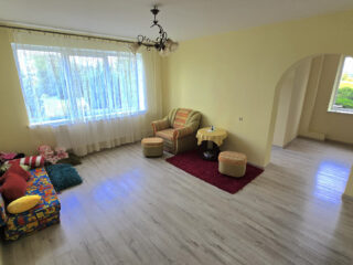 68335045-4440-5_popup