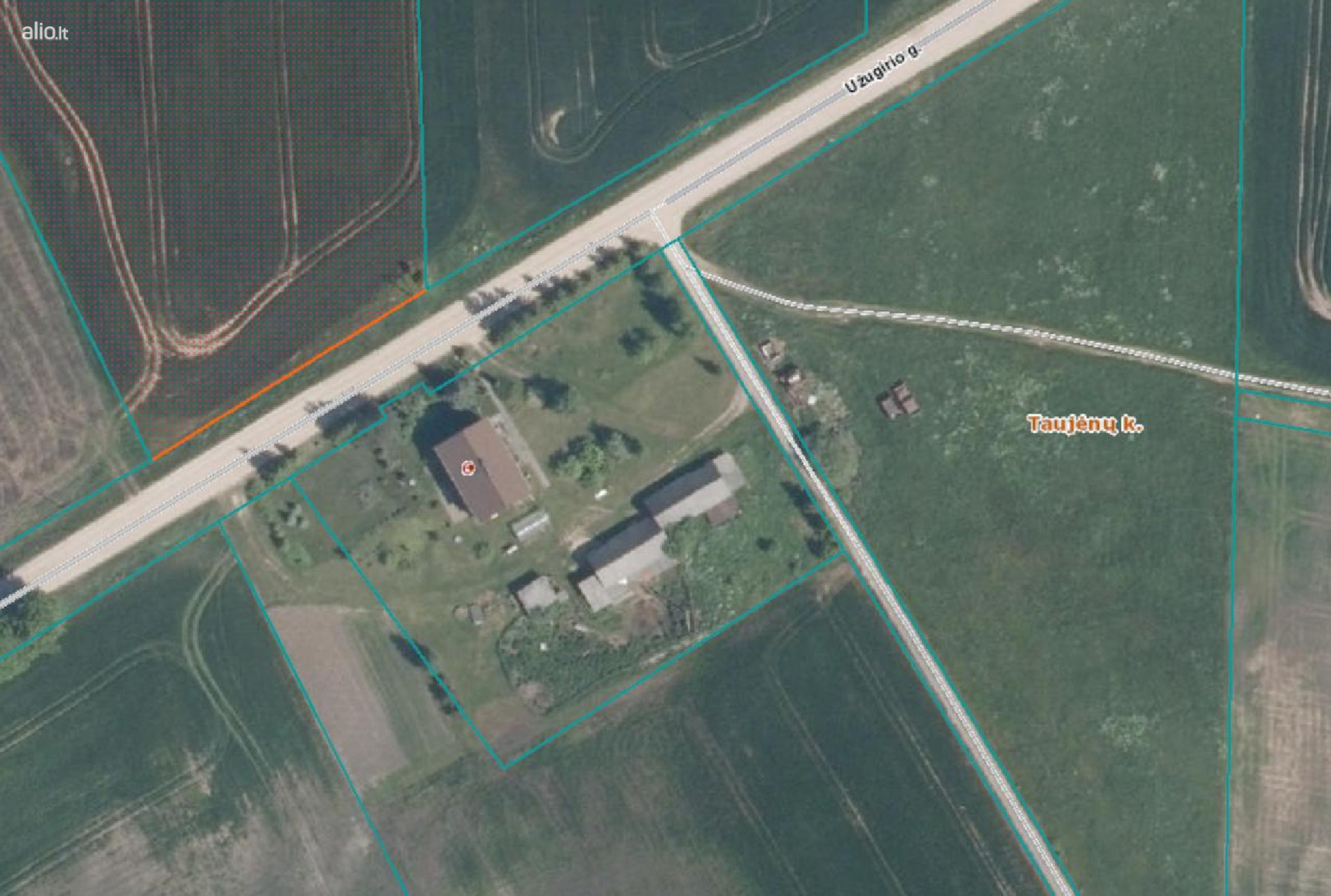Parduodama namo dalis Ukmergės raj. Taujenai.