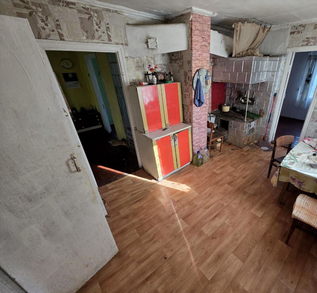 Parduodamas namas su ūkiniais pastatais Radviliškio raj., Kairėnų k.