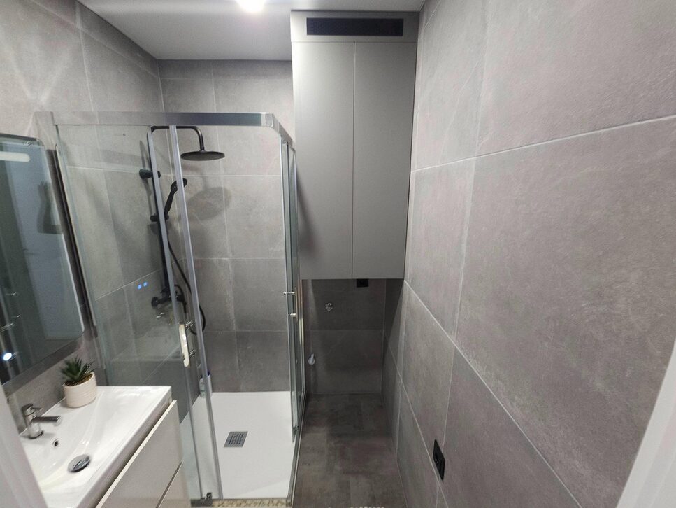 Parduodamas išskirtinio dizaino pilnai renovuotas vienaukštis namas Playa del Cura, Torrevieja, Ispanija