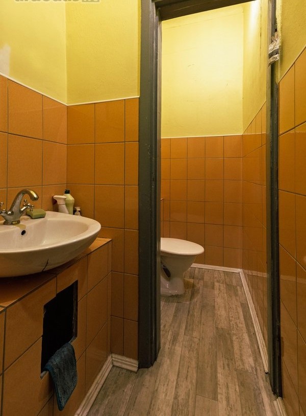 Parduodamos 148 kv.m. Patalpos Klaipėdos senamiestyje. 1 aukštas