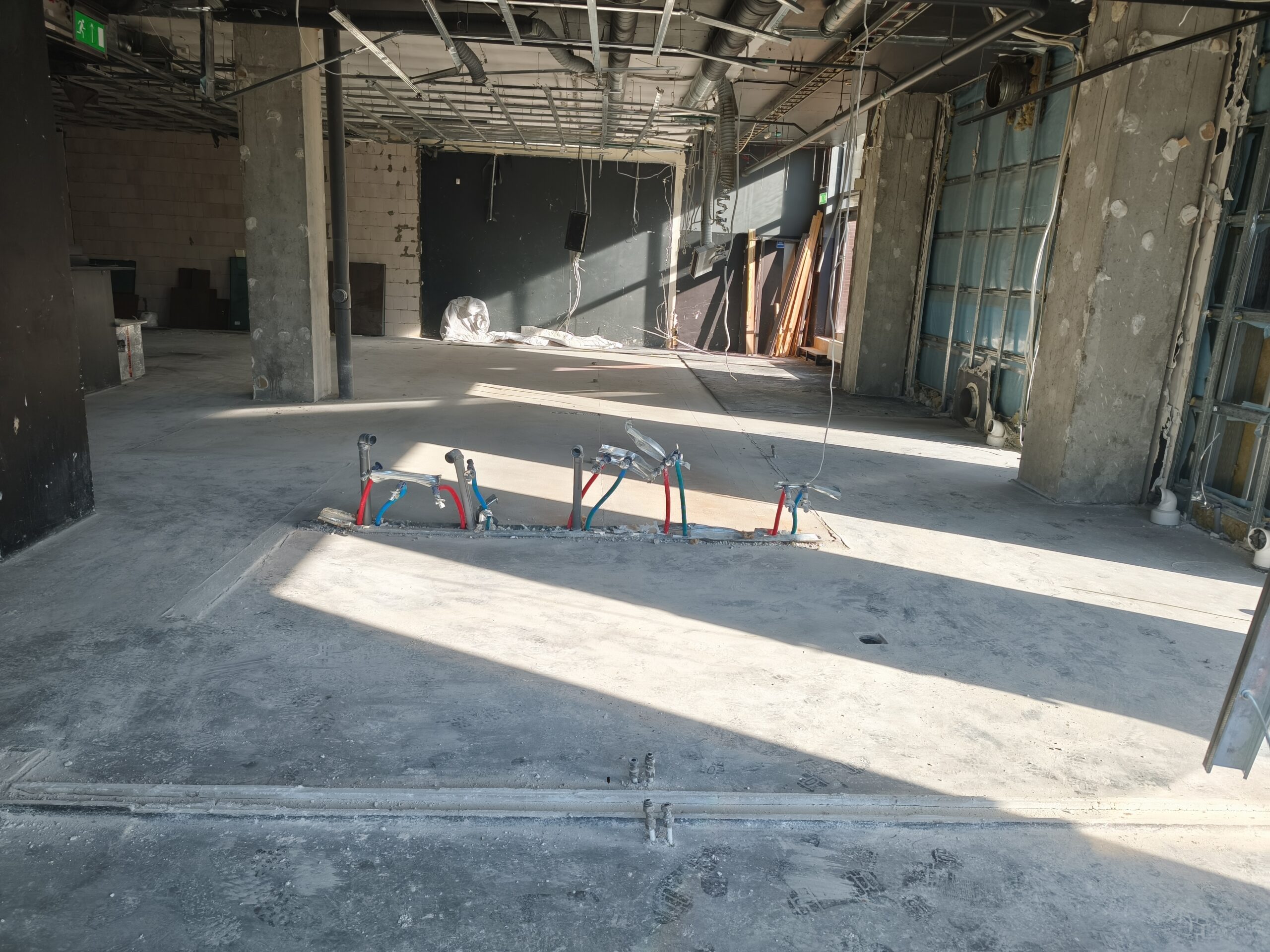 Nuomojamos 365,77 kv.m. Komercinės patalpos Naujoji Uosto g. 1 aukštas