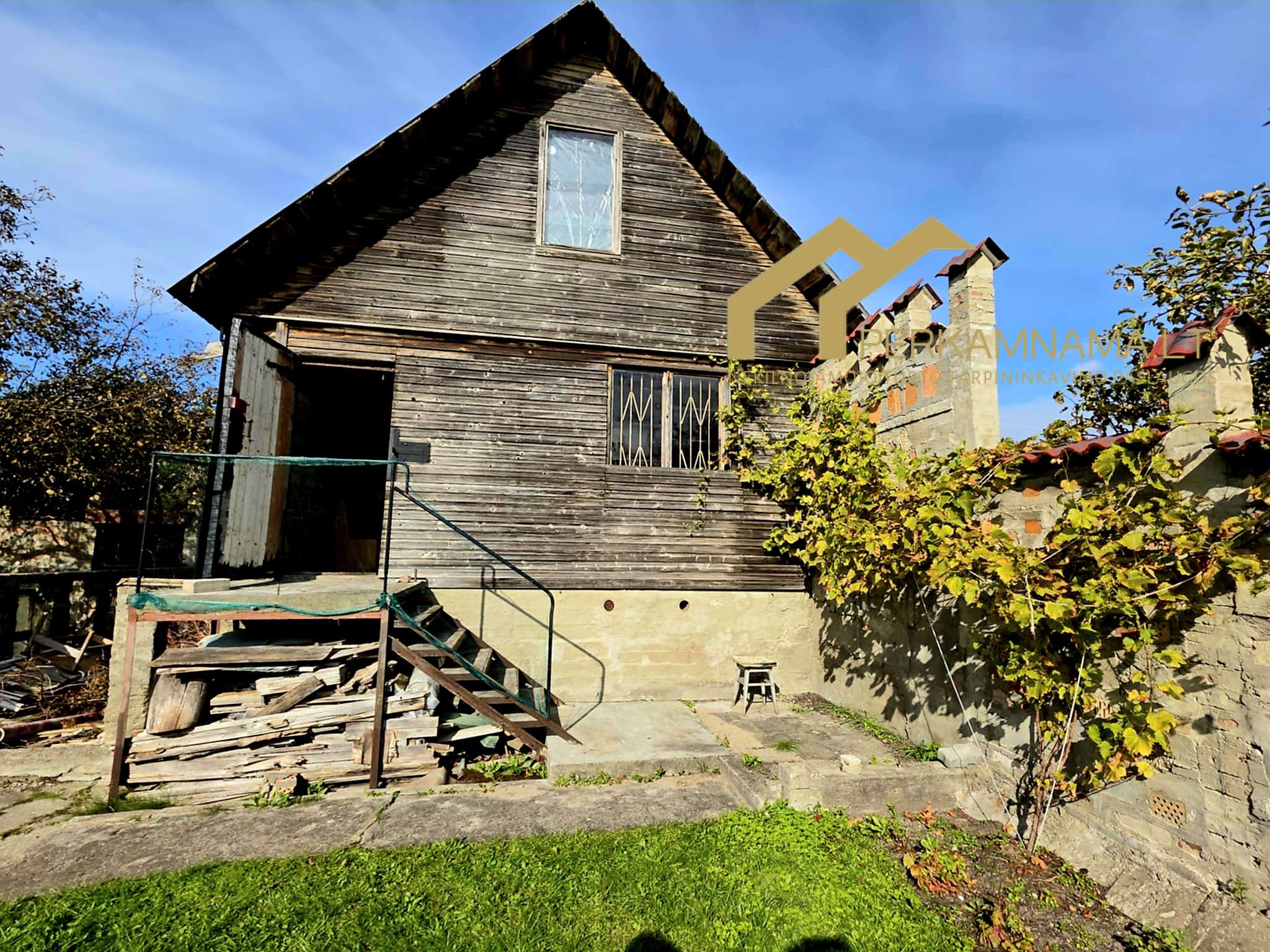 Parduodamas sodo namelis su sklypu Klaipėdos r.