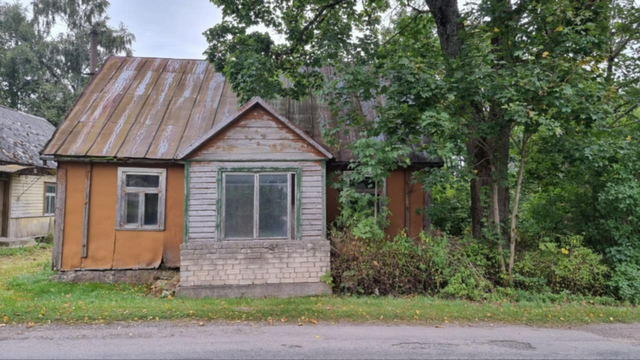 Parduodamas namas Rokiškio raj. Suvainiškis. Išsimokėtinai.
