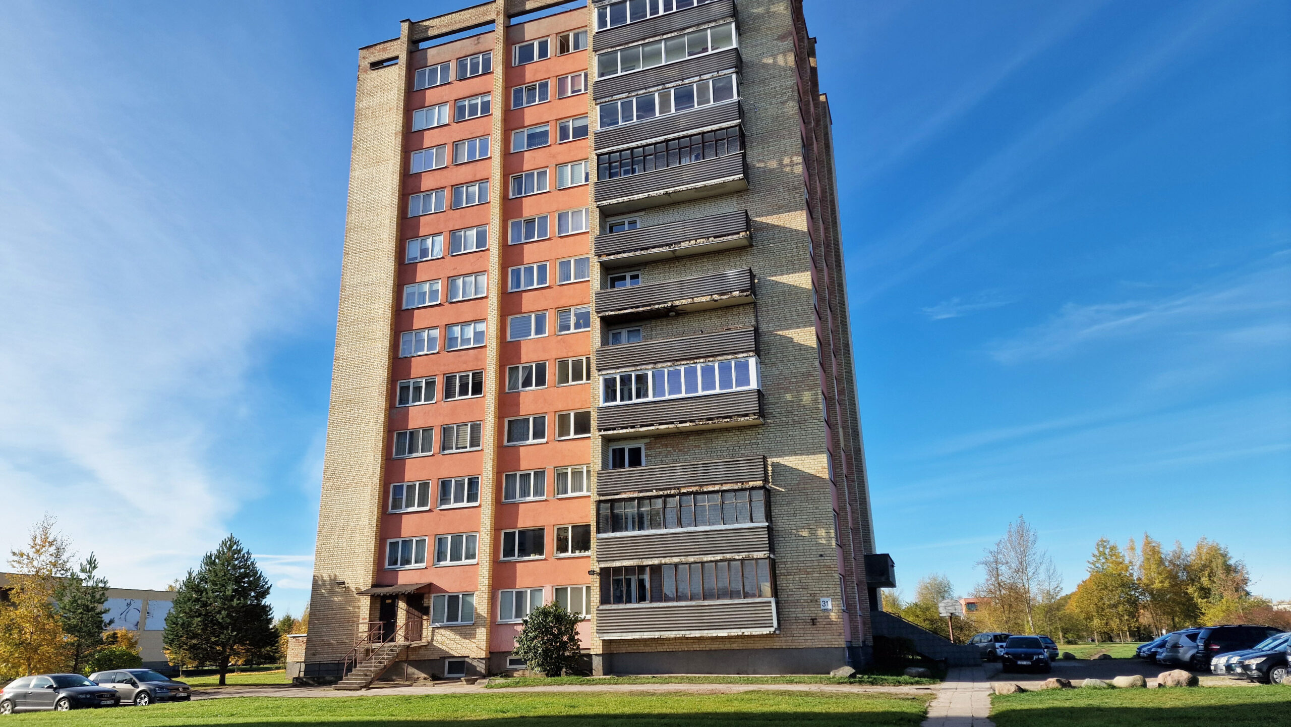 Parduodamas 2 kambarių butas trečiame aukšte Nemuno g. 31c, Panevėžyje