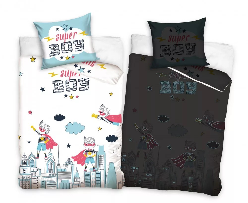 Tamsoje šviečiantis patalynės komplektas Super Boy