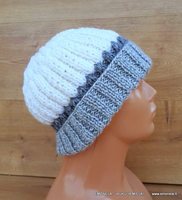 Megzta kepurė SNIEGO PASAKA