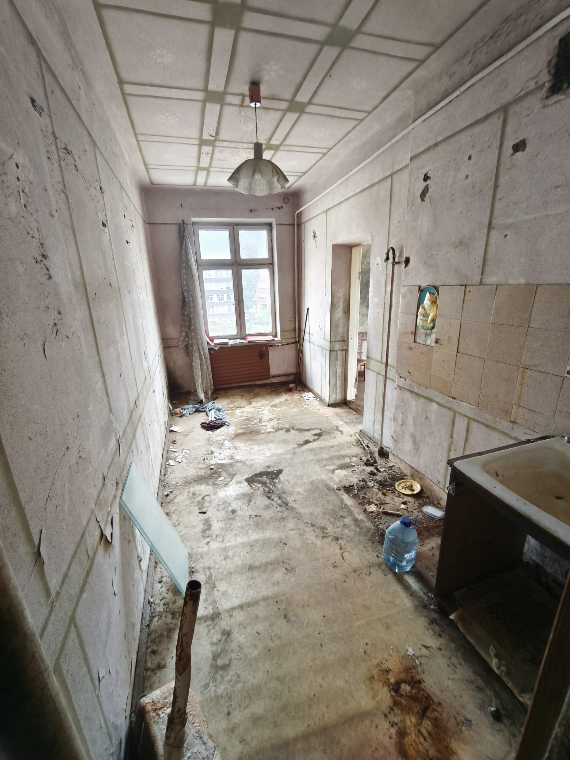 Parduodami du butai vienas šalia kito kurių bendras plotas 81,06 kv.m. Bokštų g. centre.