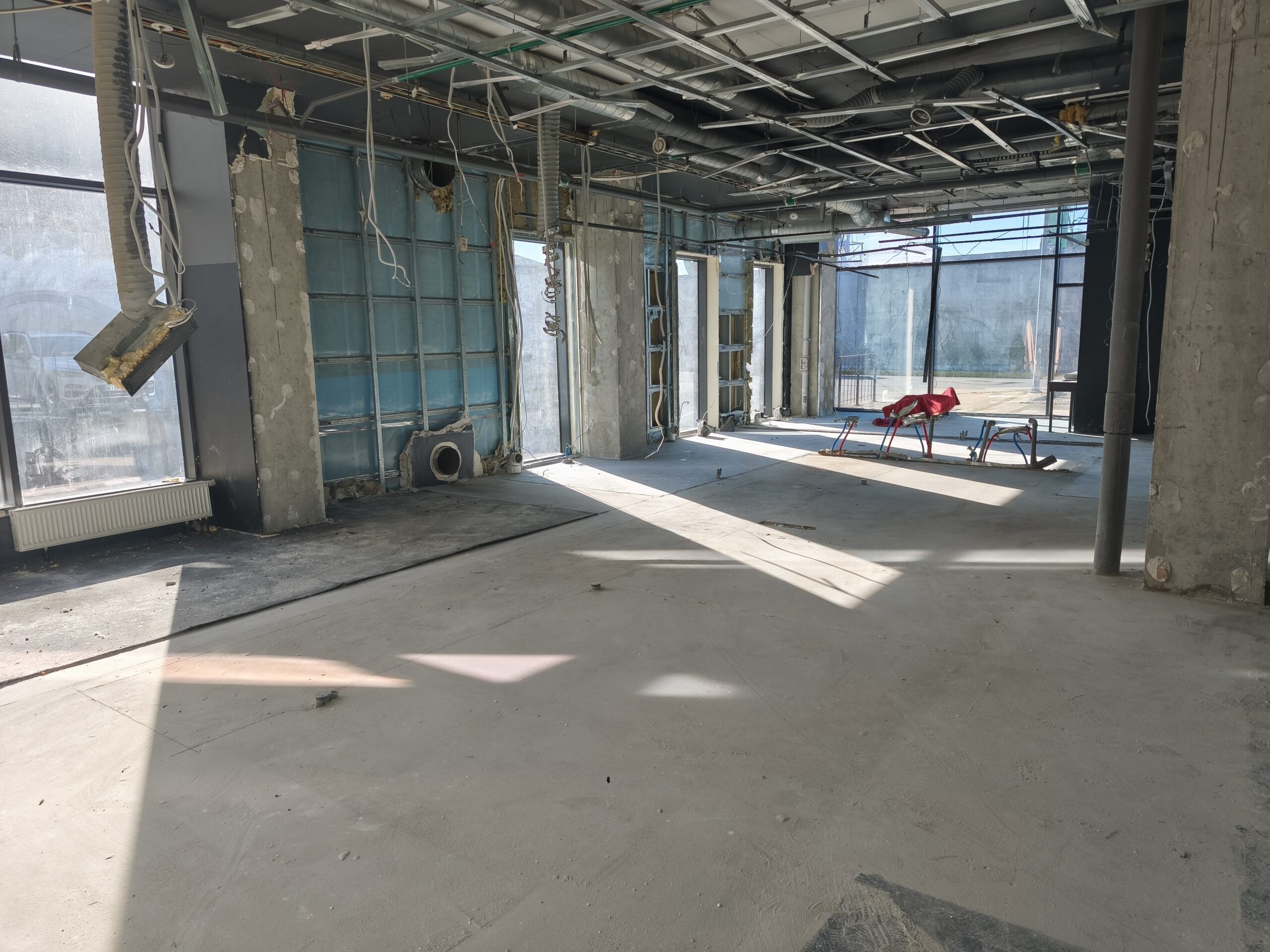 Išnuomojamos 160 kv.m. Naujoji Uosto g. Pirmame aukšte