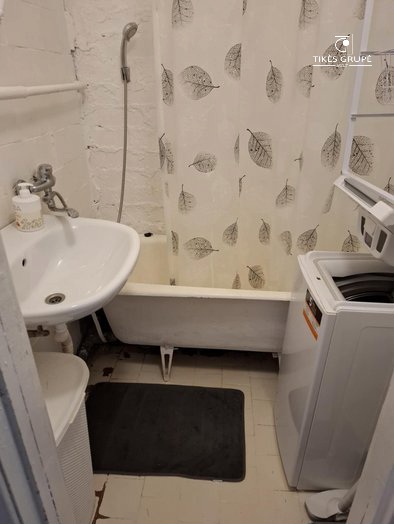 J.Janonio g. Parduodamas 1 kambario butas