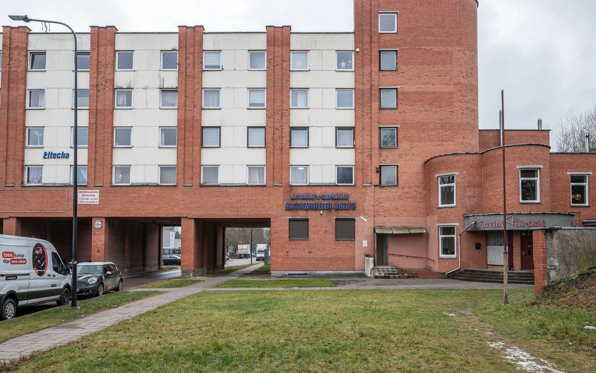 Parduodamas 1 kambario butas Vilniuje, Naujininkuose, Meistrų g.