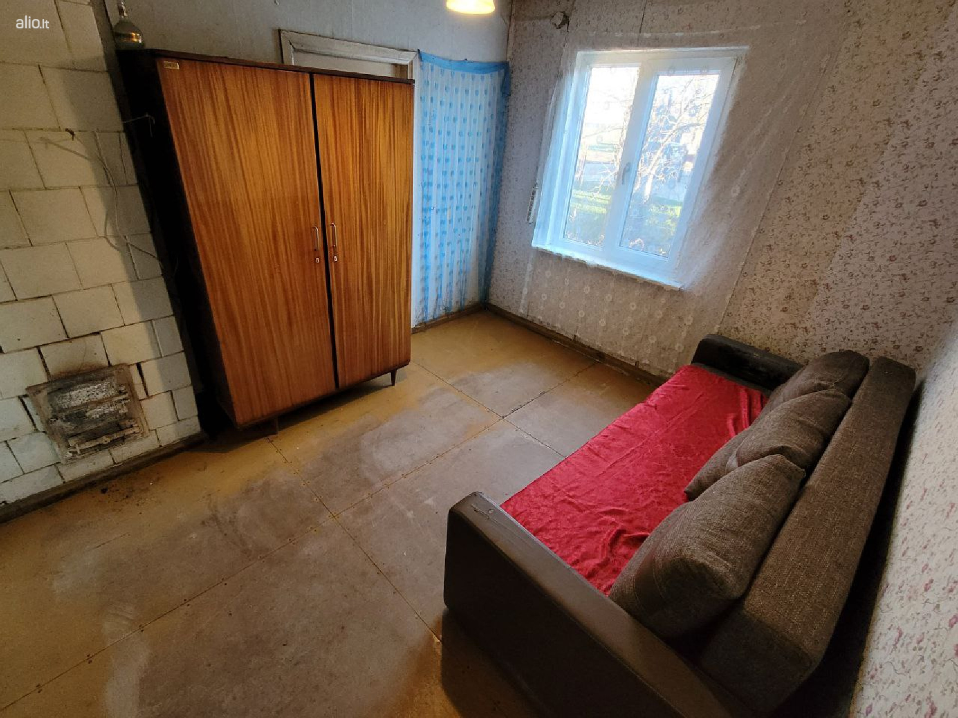 Erdvi sodyba šalia Radviliškio