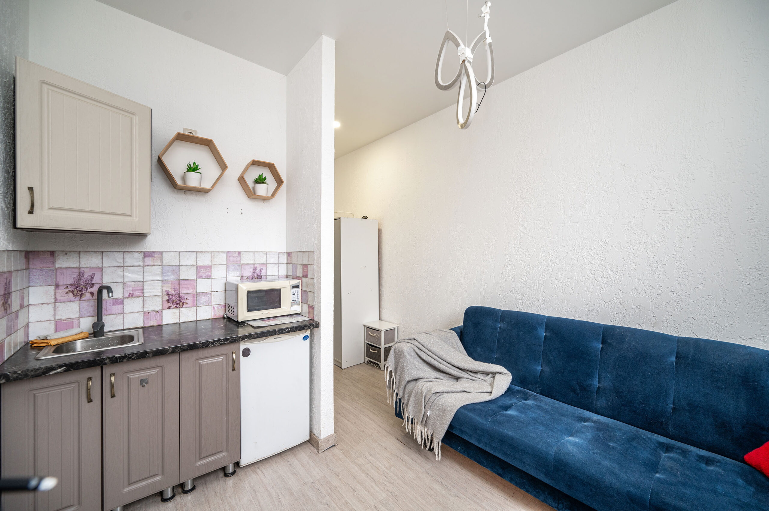 Parduodamas 1 kambario butas Vilniuje, Naujininkuose, Meistrų g.