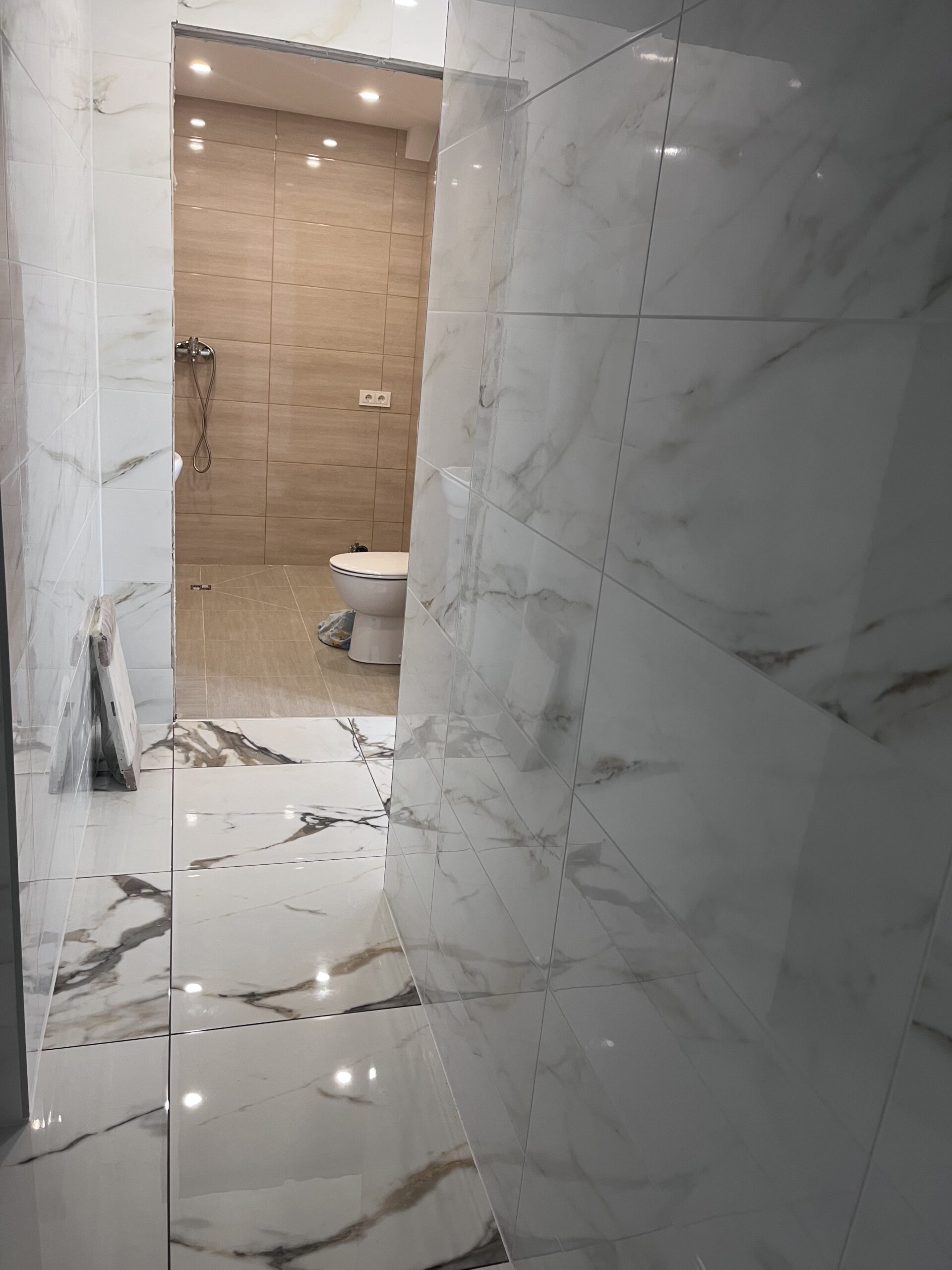 VIDAUS APDAILOS DARBAI