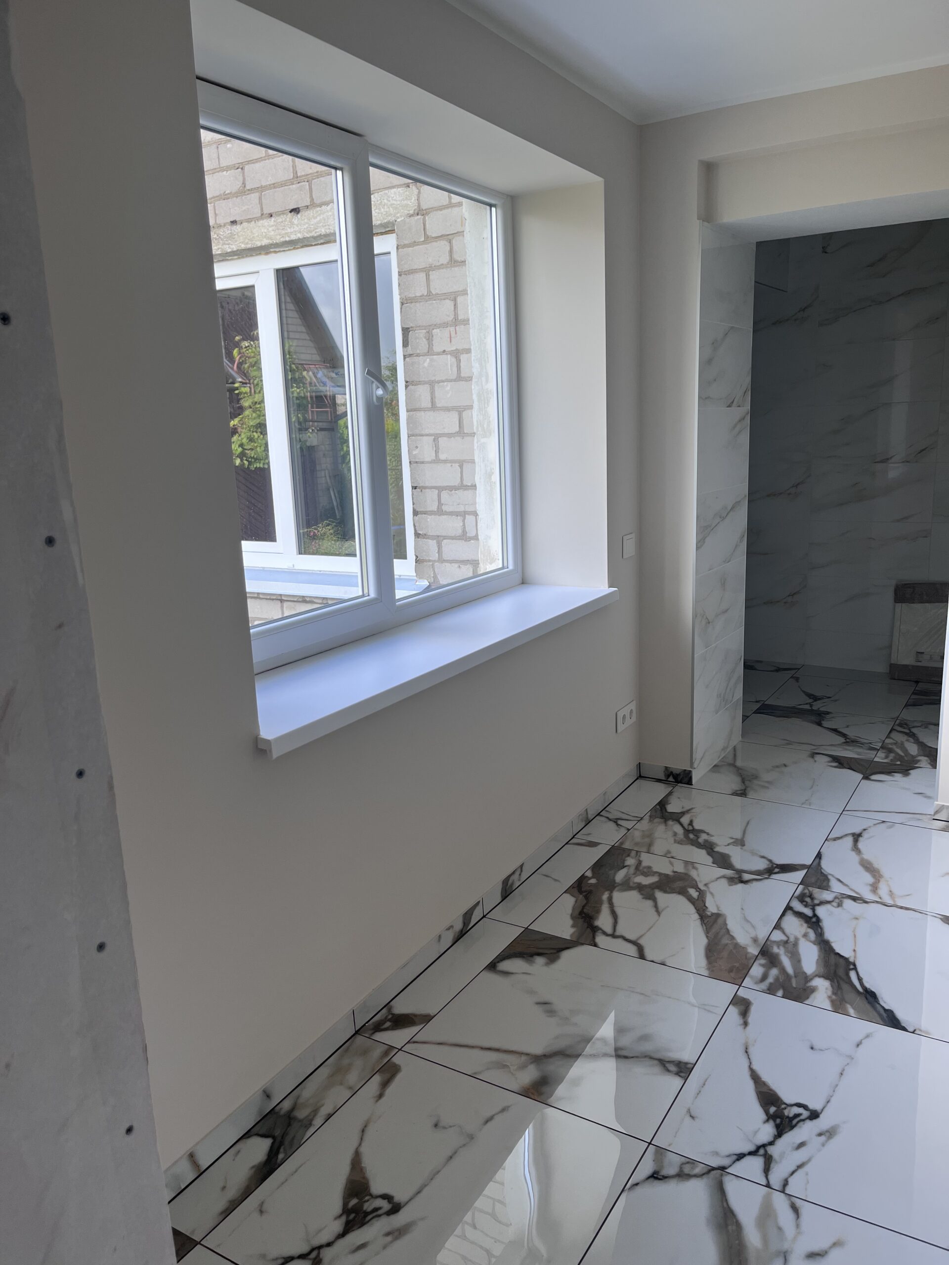 VIDAUS APDAILOS DARBAI