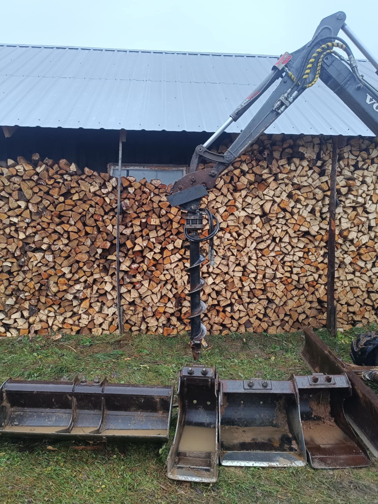 Ekskovatoriaus nuoma Ignalinoje Visagine Švenčionyse