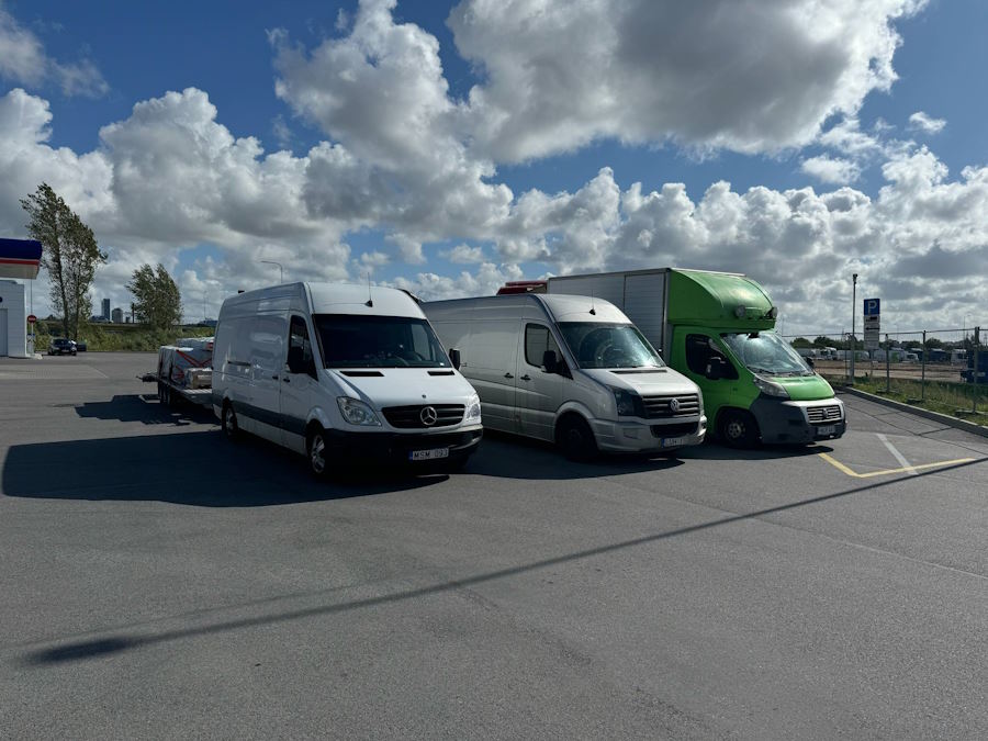 Lietuva-Danija-Lietuva. Siuntinių vežimas. Express kroviniai