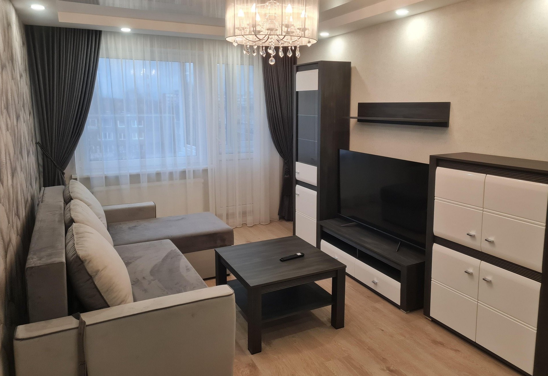 Parduodamas 3 kambarių butas Klaipėdoje, Debreceno g.