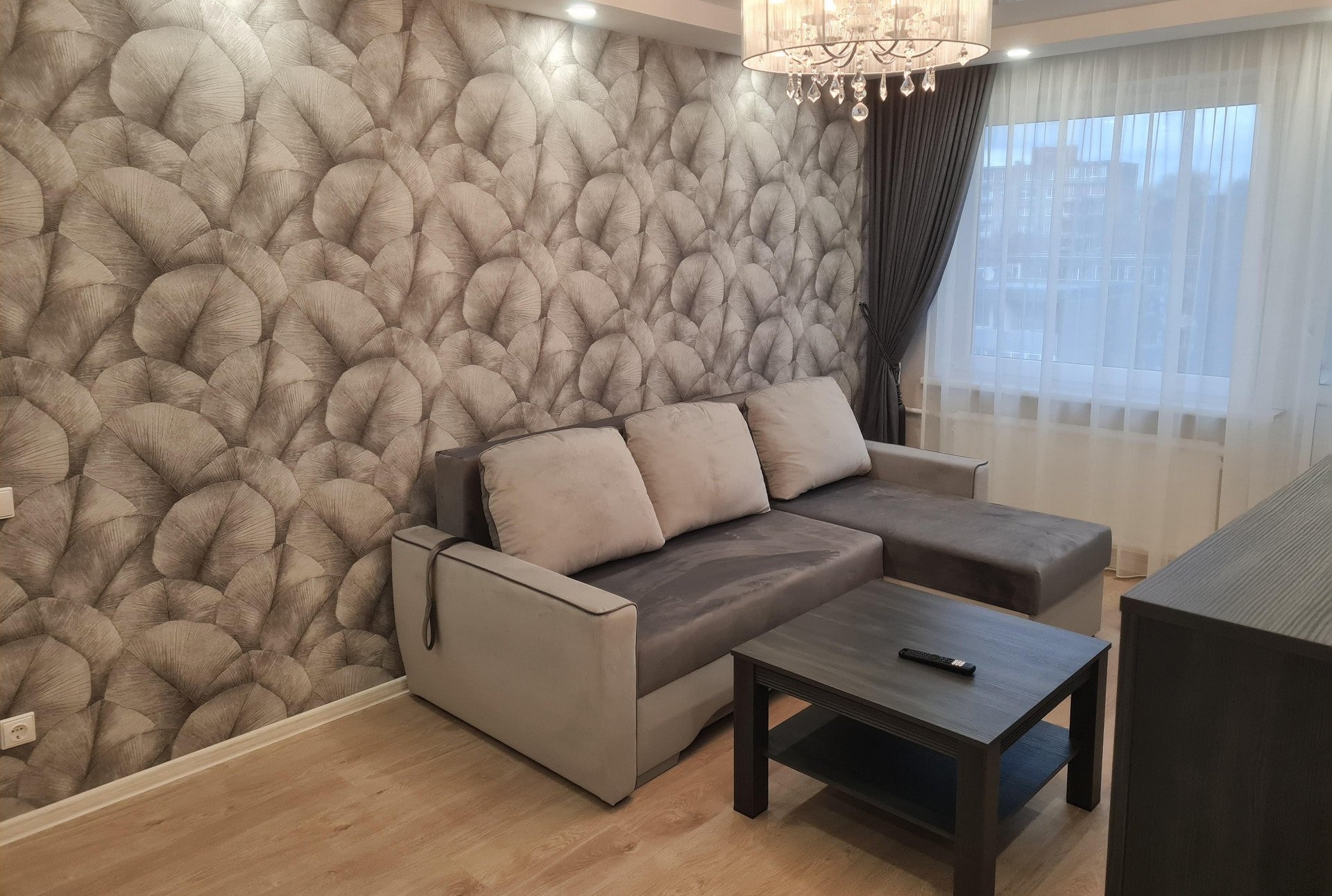 Parduodamas 3 kambarių butas Klaipėdoje, Debreceno g.