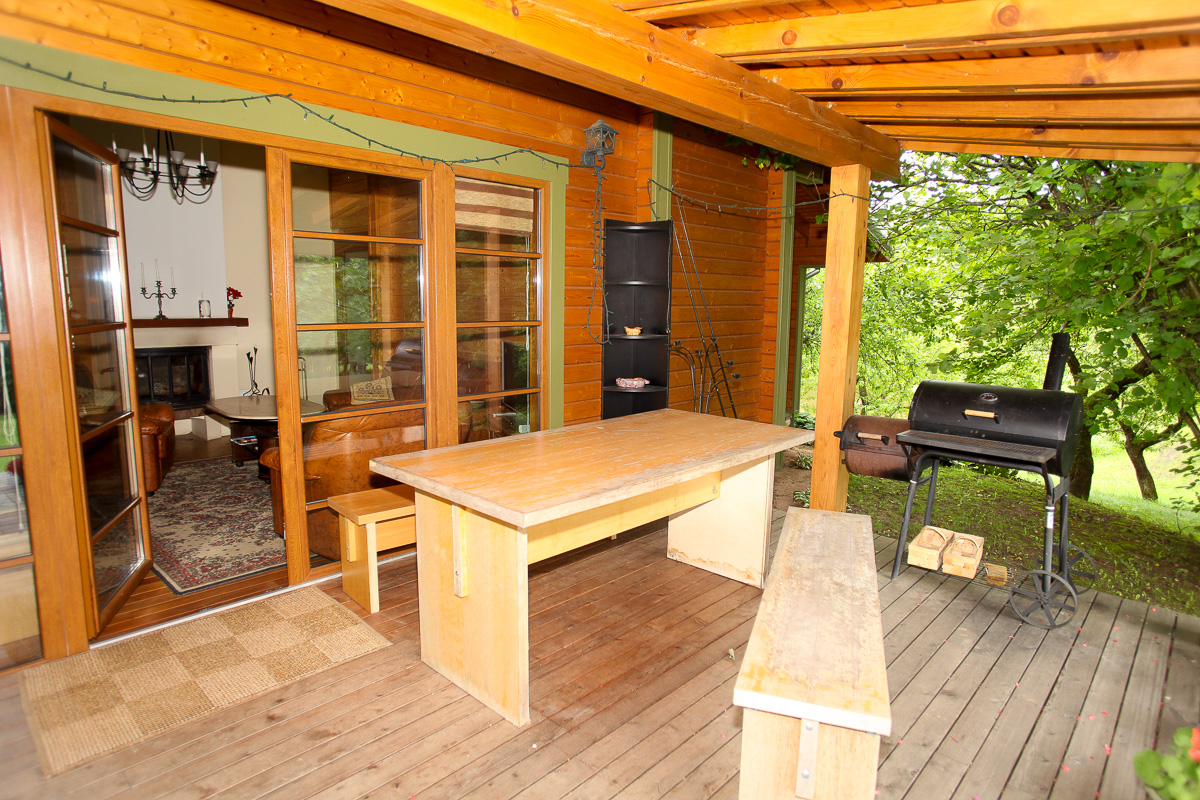 Parduodama su Duburio ežeru besiribojanti SODYBA Zarasų rajone