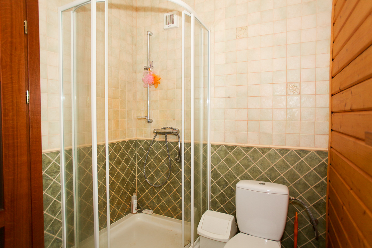 Parduodama su Duburio ežeru besiribojanti SODYBA Zarasų rajone