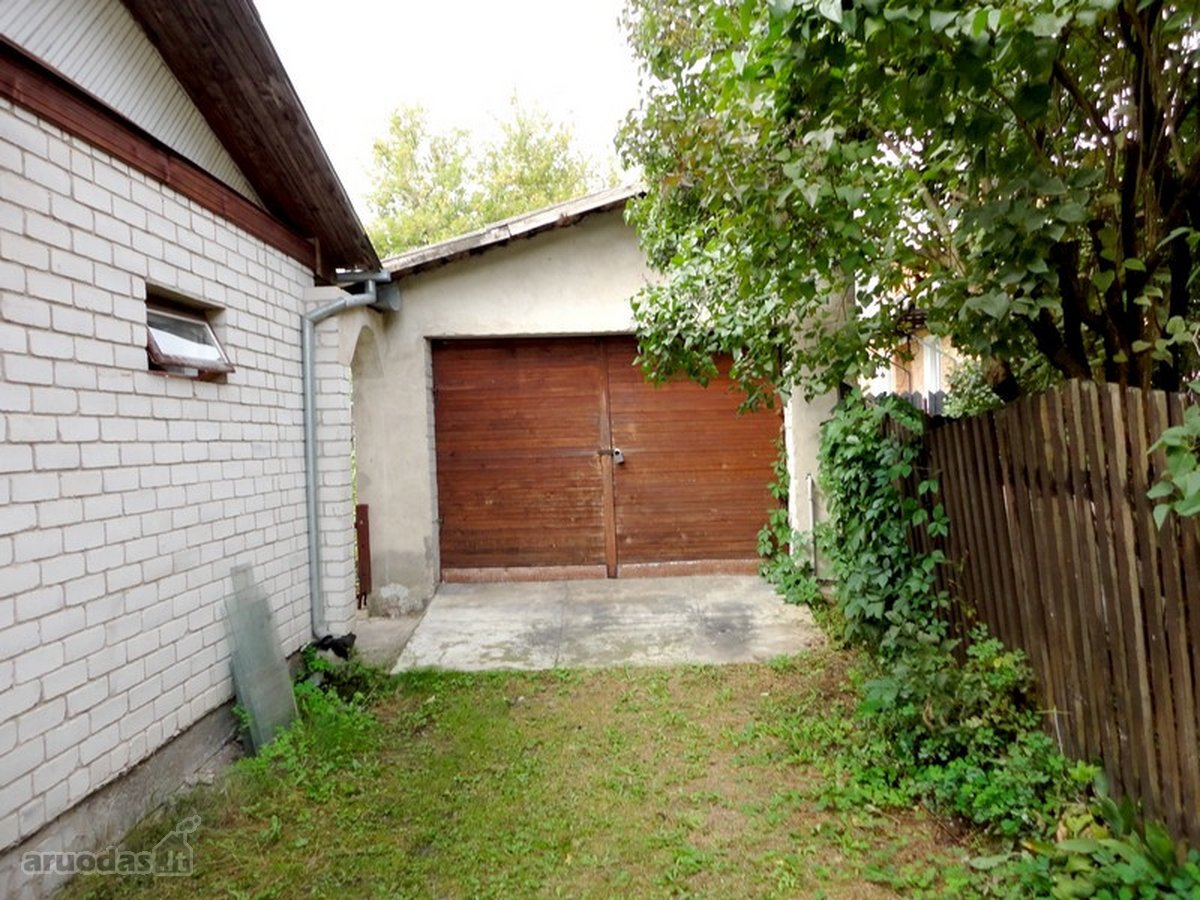 Parduodamas namų valdos paskirties sklypas Vilniuje, Žirmūnų g.