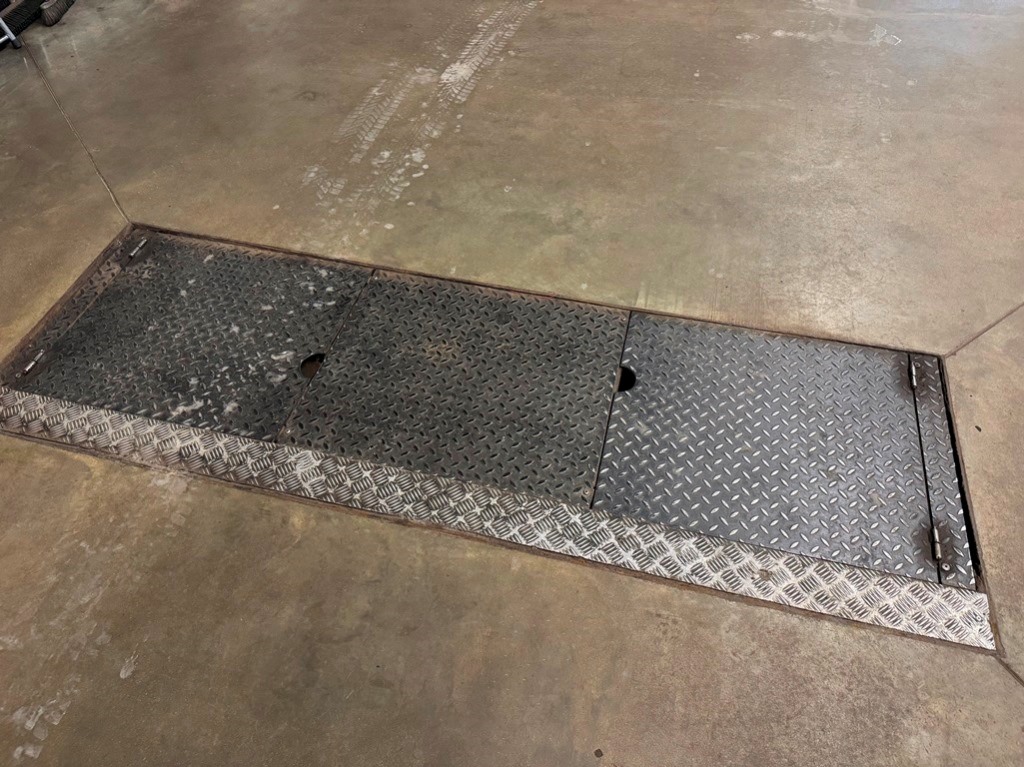 Parduodama stabdžių patikros sistema Beissbarth display bd 600 series (Vokietija) – 2 100eur Platesnė info telefonu: 0 615 39603 Darius