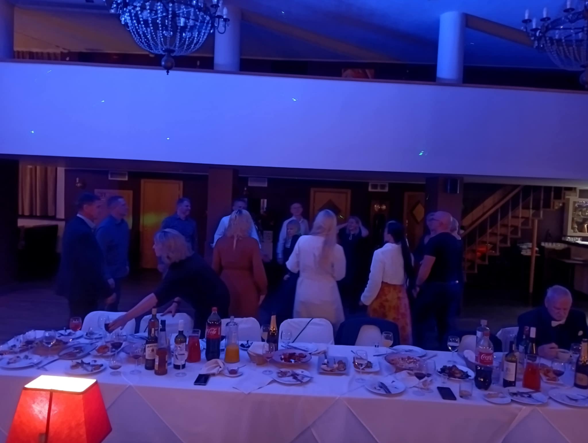 Renginių vedėjas + DJ su visa garso ir šviesos technika!